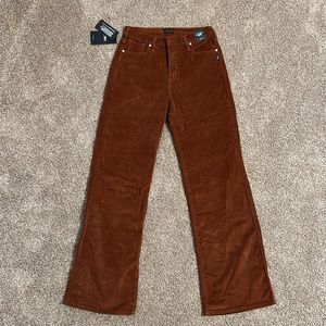 Silver Jeans Highly Desirable Trouser Pants (Rust)